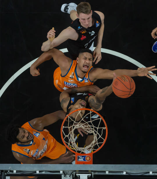 意启动对话 意启动对话